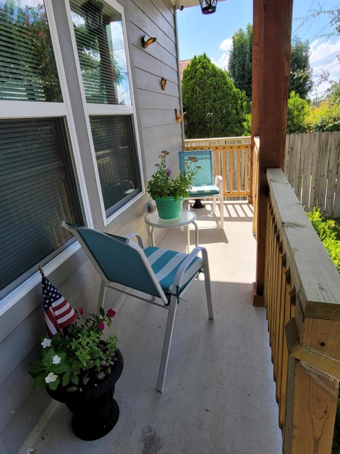 Spacious Townhouse Minutes From Downtown Sa. San Antonio Exterior foto