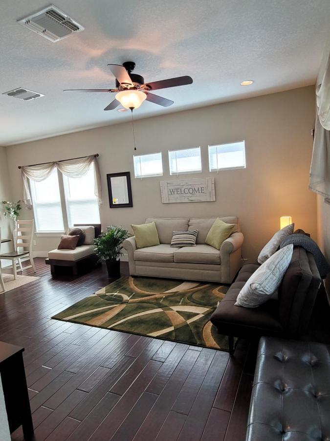 Spacious Townhouse Minutes From Downtown Sa. San Antonio Exterior foto