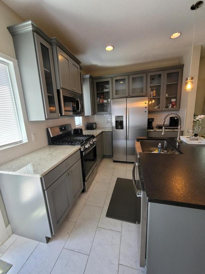 Spacious Townhouse Minutes From Downtown Sa. San Antonio Exterior foto