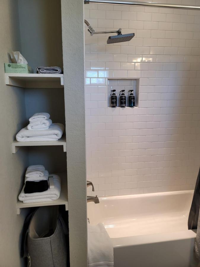 Spacious Townhouse Minutes From Downtown Sa. San Antonio Exterior foto
